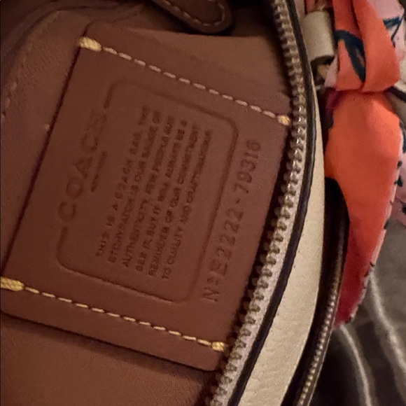 Coach Cream Elise Satchel in polished pebbled Leather E222-79316 - Picture 16 of 16